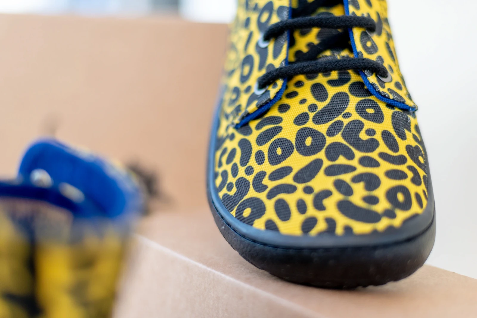 Босоногие ботинки Sambas the bambas Leo Amarillo — жёлтые леопардовые, фото 6